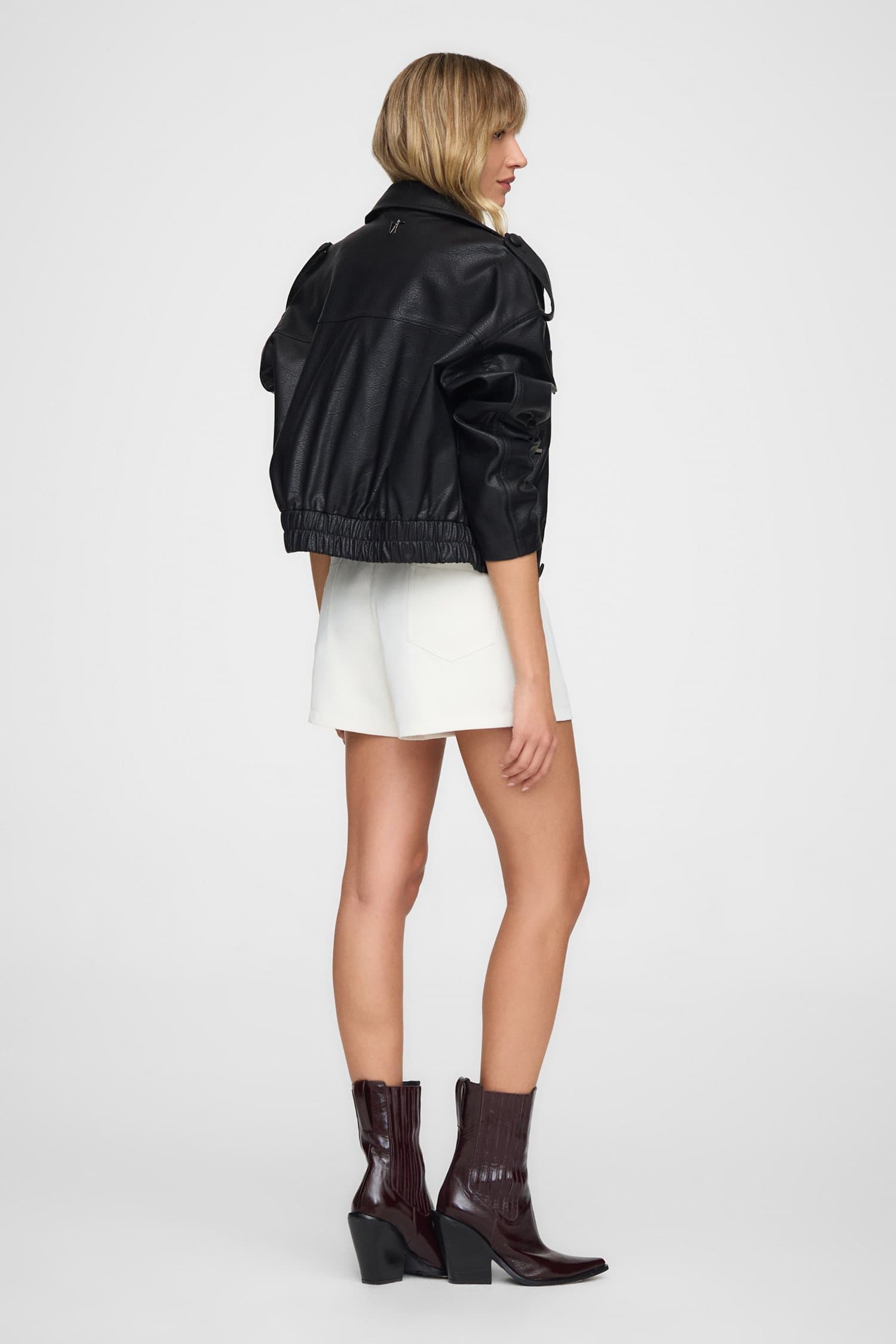 CAMPERA LITHE