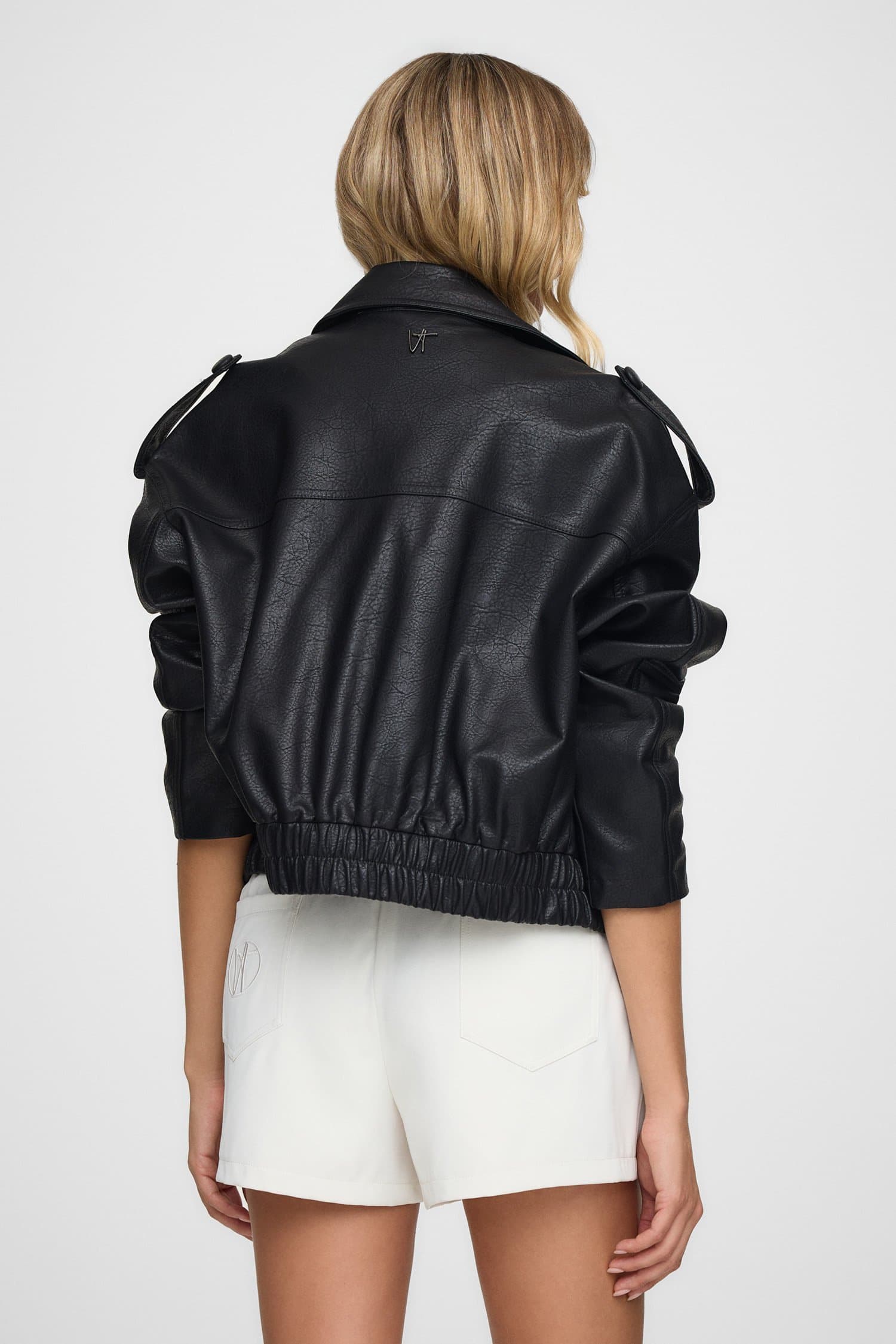 CAMPERA LITHE