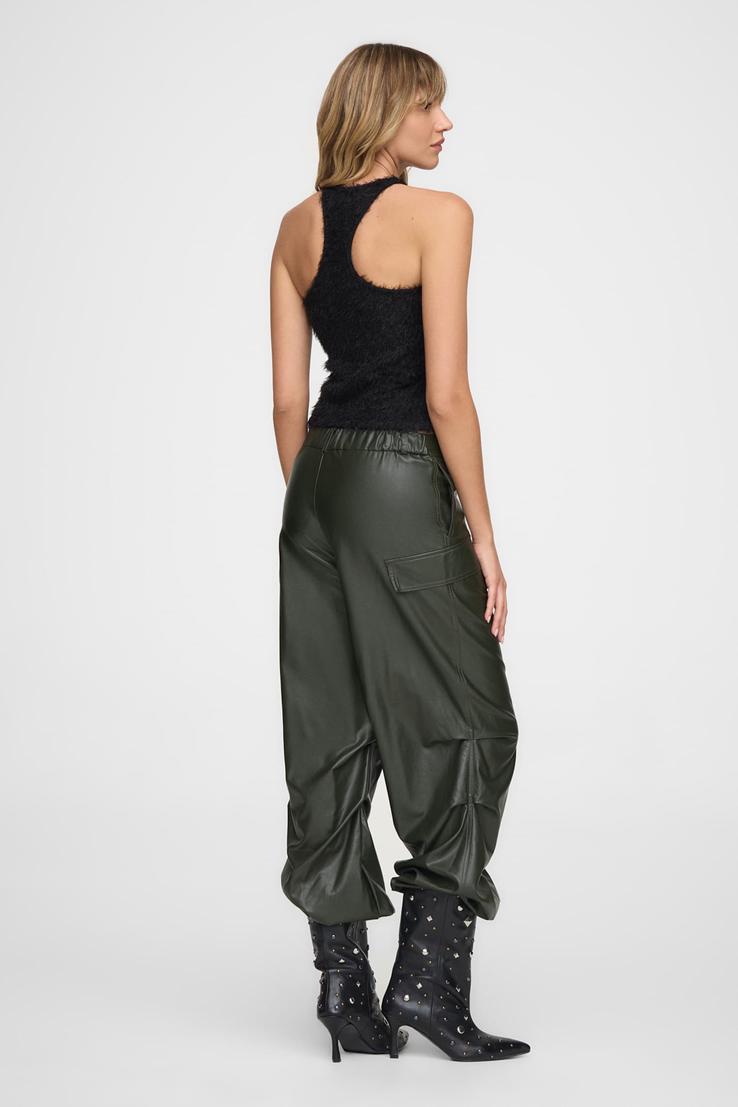 MUSCULOSA ETHEREAL TOUCH