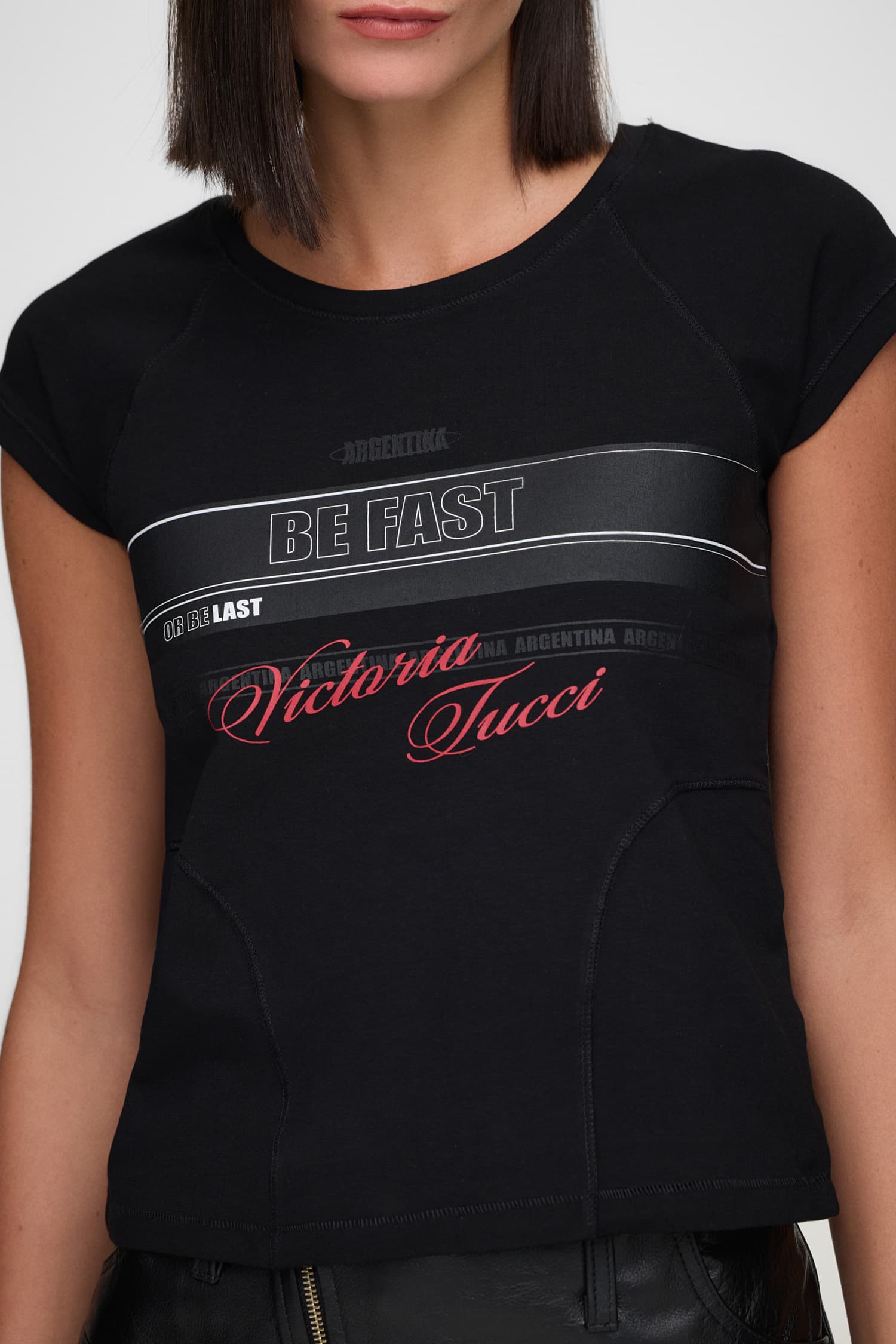 REMERA BE FAST