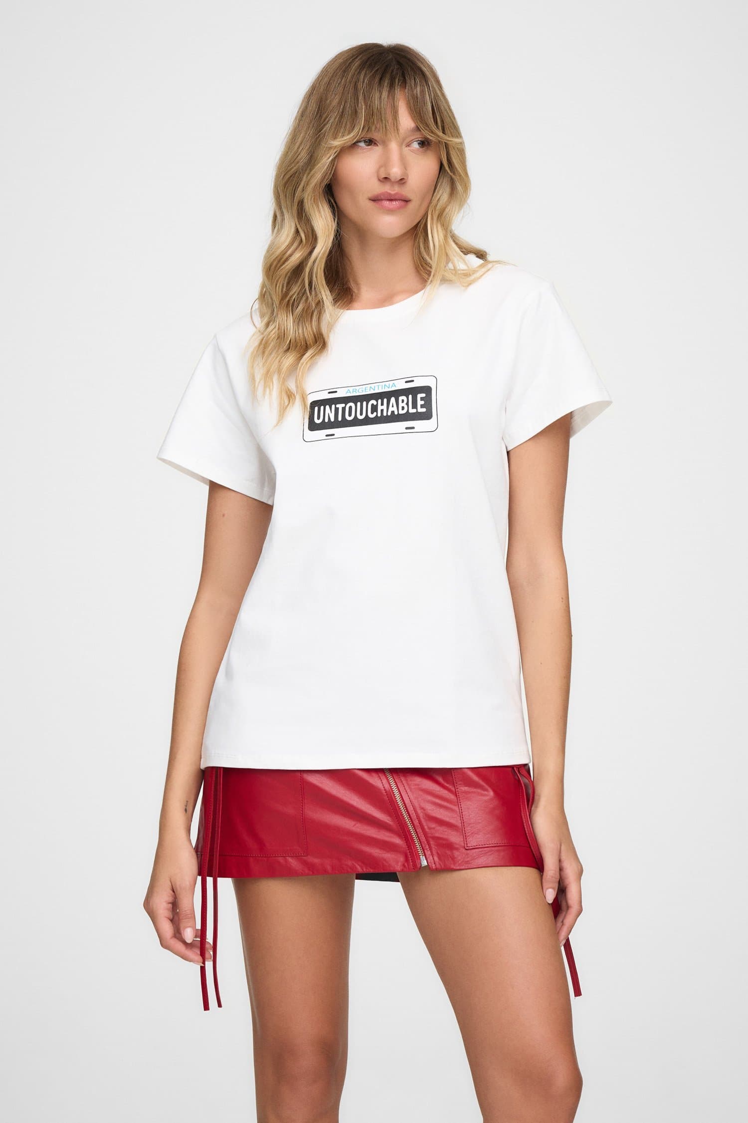 REMERA UNTOUCHABLE
