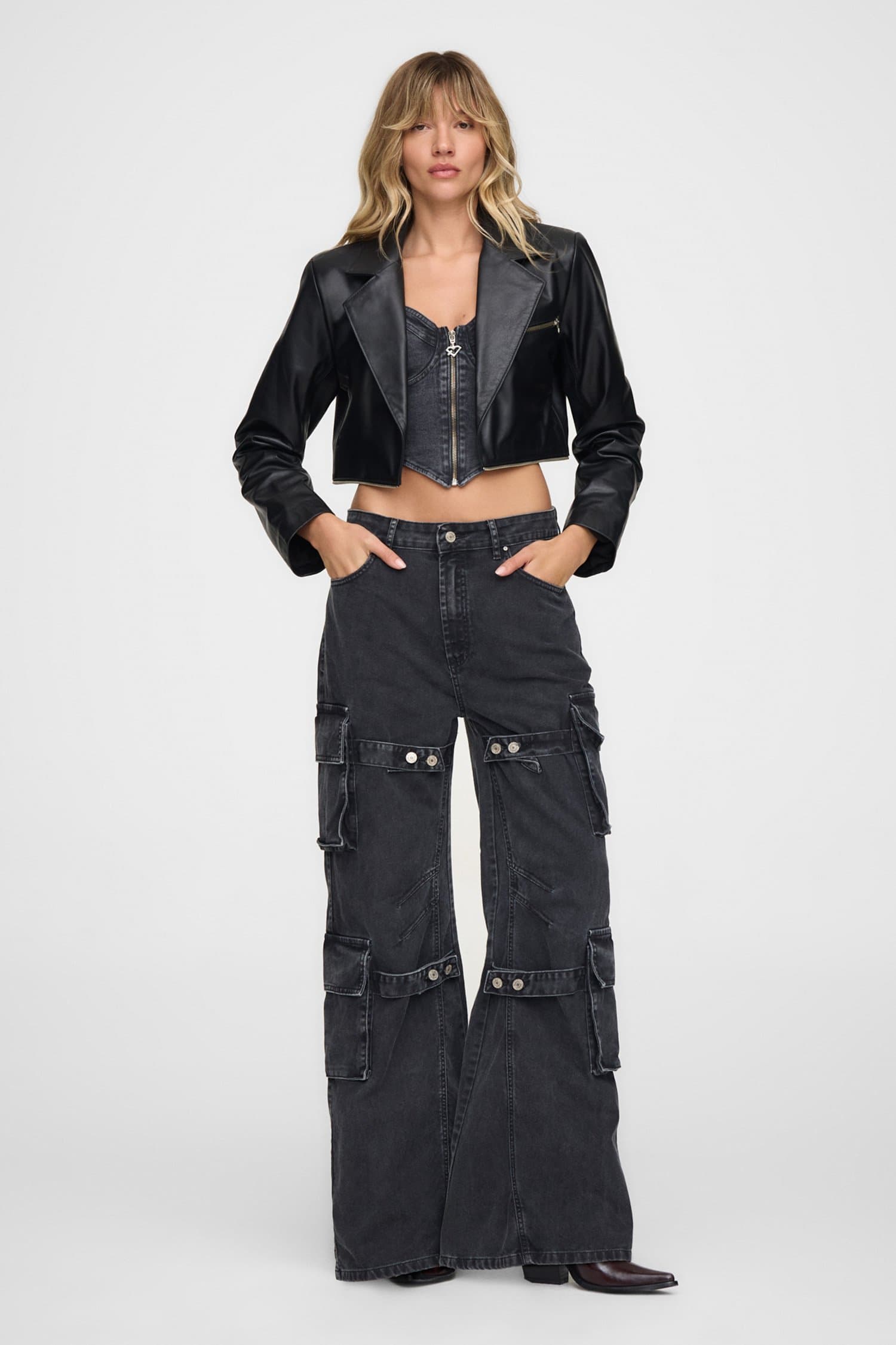SACO CHARM
