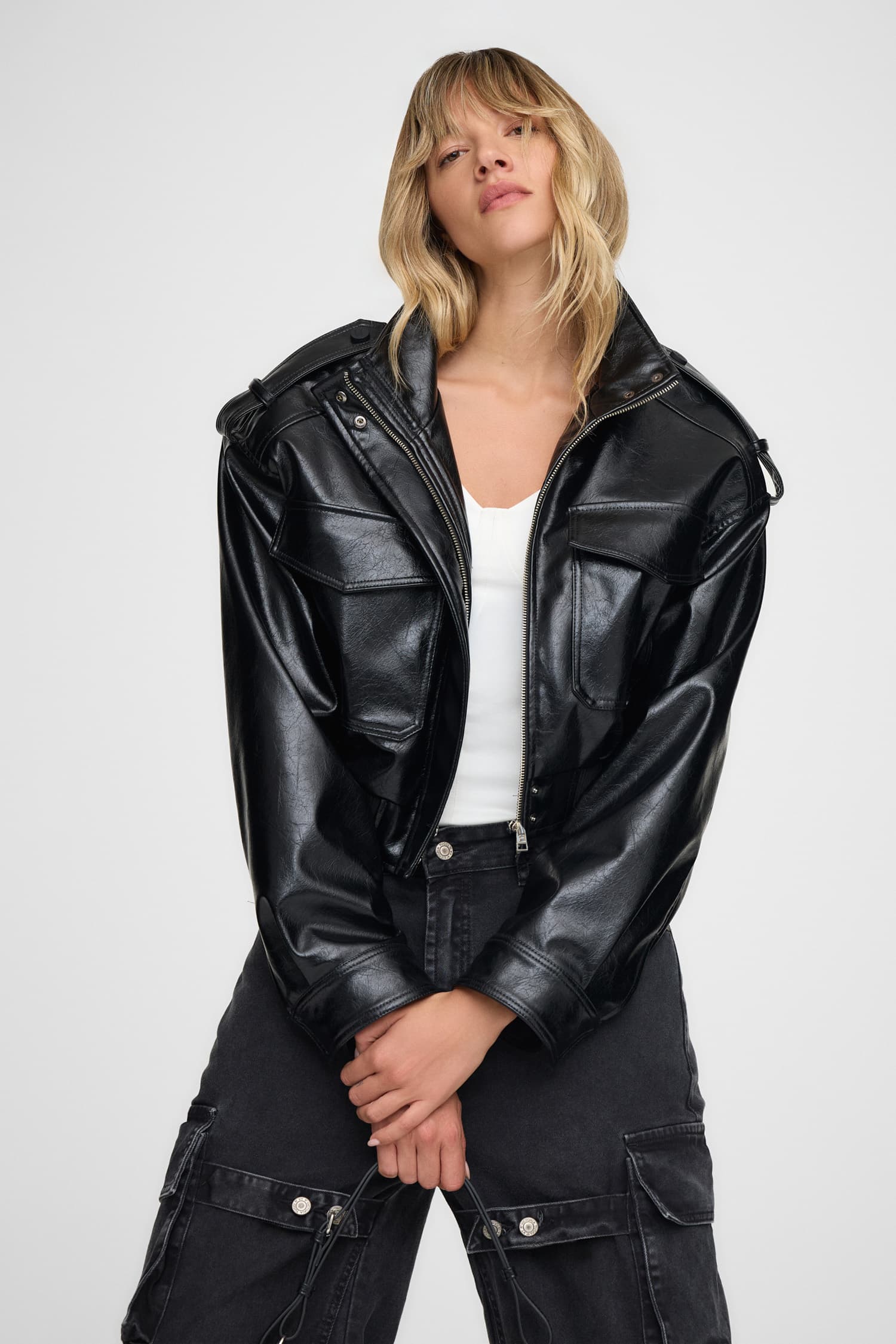 CAMPERA LEAH